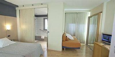 фото отеля Hotel Plaza A Coruna