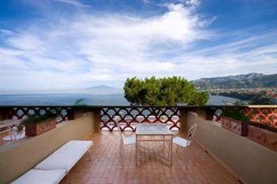 фото отеля Hotel Minerva Sorrento