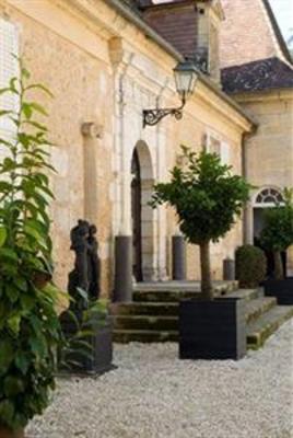 фото отеля Chateau Les Merles Mouleydier
