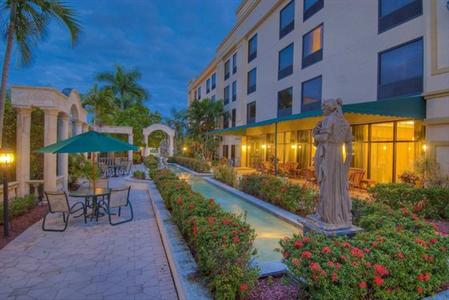 фото отеля Hampton Inn Palm Beach Gardens