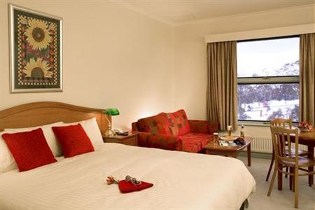 фото отеля Mount Buller Chalet Hotel and Suites