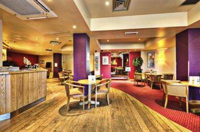 фото отеля Premier Inn Haymarket Edinburgh