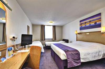 фото отеля Premier Inn Haymarket Edinburgh