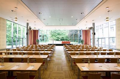 фото отеля Dolce Bad Nauheim