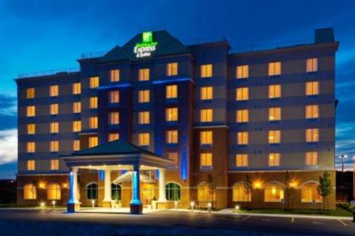фото отеля Holiday Inn Express Hotel & Suites Bowmanville