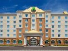 фото отеля Holiday Inn Express Hotel & Suites Bowmanville