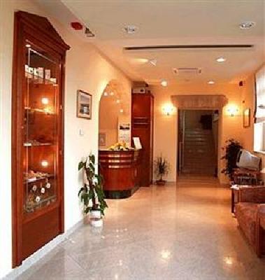 фото отеля Hotel Kanajt