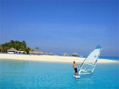 фото отеля Velassaru Maldives