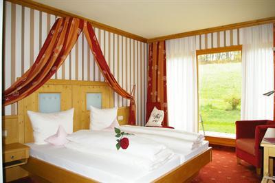 фото отеля Landidyll Wellnesshotel Talblick