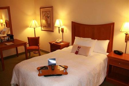 фото отеля Hampton Inn State College
