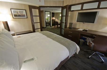 фото отеля Radisson Hotel Winnipeg Downtown