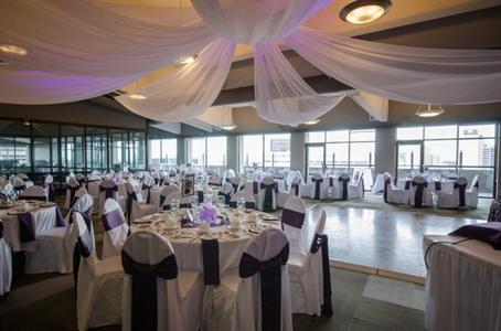 фото отеля Radisson Hotel Winnipeg Downtown