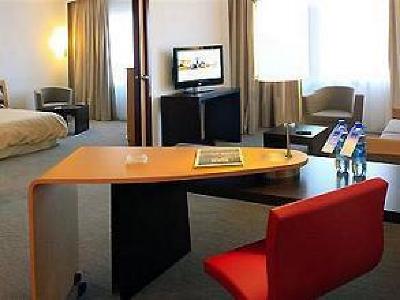 фото отеля Novotel Moscow Sheremetyevo