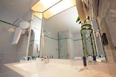 фото отеля Novotel Moscow Sheremetyevo