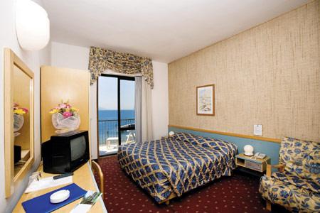 фото отеля Lido Blu Hotel Nago-Torbole