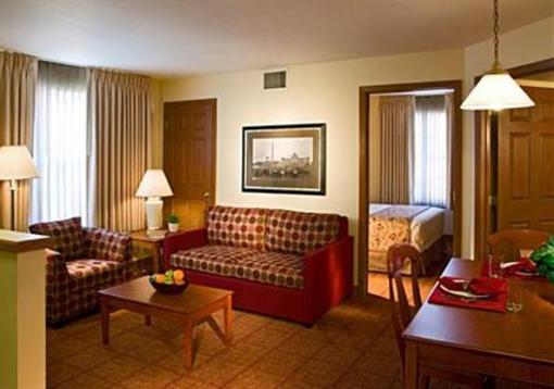 фото отеля TownePlace Suites Minneapolis West St. Louis Park