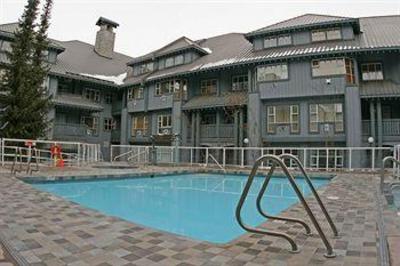 фото отеля Glacier Lodge & Suites