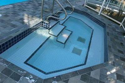 фото отеля Glacier Lodge & Suites