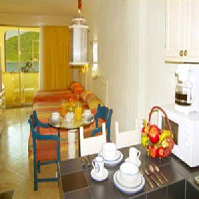 фото отеля Luna Palace Suites Mazatlan