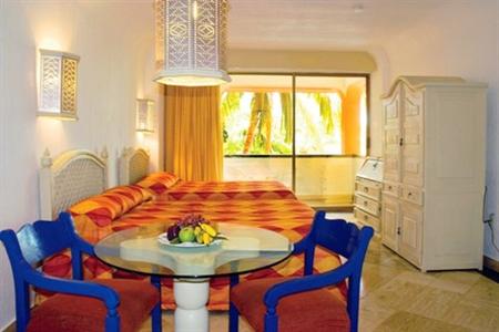 фото отеля Luna Palace Suites Mazatlan