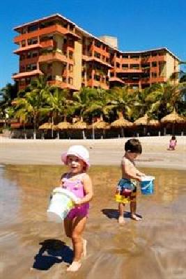фото отеля Luna Palace Suites Mazatlan