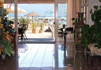 фото отеля Hotel Imperial Beach