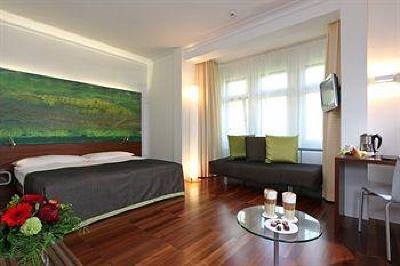 фото отеля Waldstaetterhof Swiss Quality Lucerne Hotel