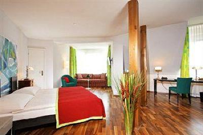 фото отеля Waldstaetterhof Swiss Quality Lucerne Hotel