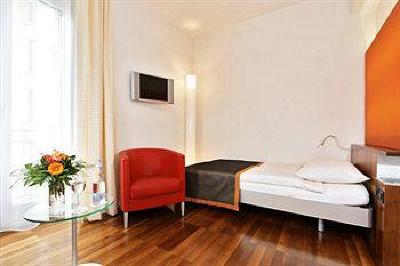 фото отеля Waldstaetterhof Swiss Quality Lucerne Hotel