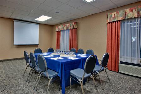 фото отеля Holiday Inn Express Saskatoon
