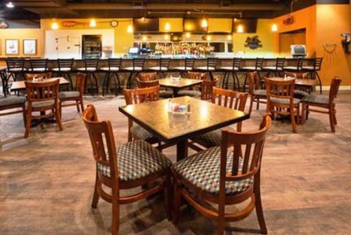 фото отеля Holiday Inn Detroit Lakes