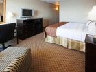 фото отеля Holiday Inn Detroit Lakes