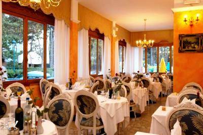 фото отеля Hotel Croce di Malta Lignano Sabbiadoro