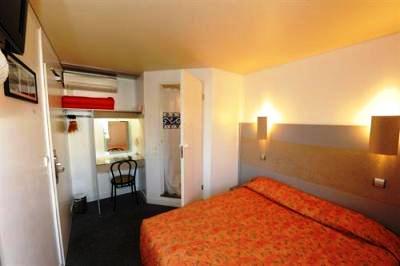 фото отеля Fasthotel La Rochelle
