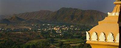 фото отеля Fateh Garh