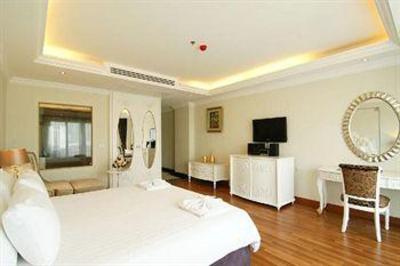 фото отеля Miracle Suite