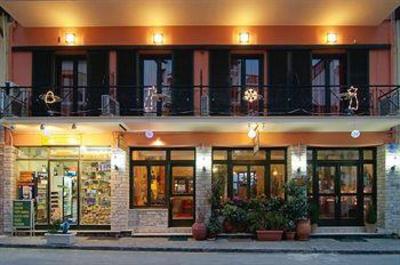 фото отеля Hotel Varonos