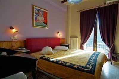 фото отеля Hotel Varonos