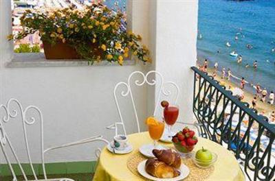 фото отеля Hotel Ambasciatori Ischia