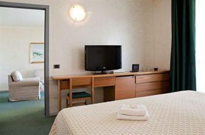 фото отеля Qt Hotel Quartu Sant'Elena