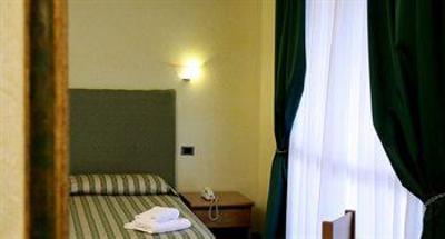 фото отеля Qt Hotel Quartu Sant'Elena