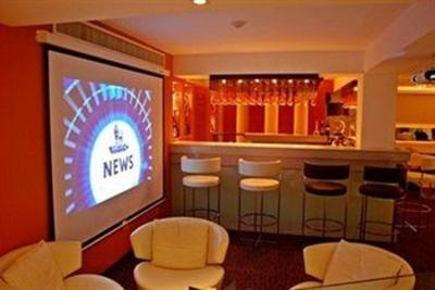 фото отеля S Sukhumvit Suites Hotel