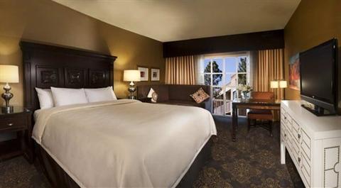 фото отеля Hilton Santa Fe Historic Plaza