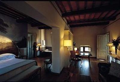 фото отеля Castel Monastero Hotel Castelnuovo Berardenga