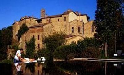 фото отеля Castel Monastero Hotel Castelnuovo Berardenga