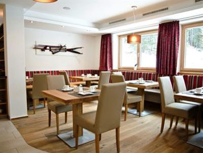 фото отеля Hotel Garni Alpenland