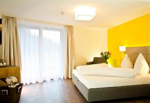 фото отеля Hotel Garni Alpenland