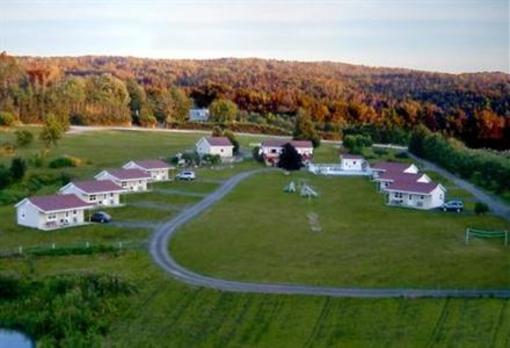 фото отеля Upper Clements Cottages