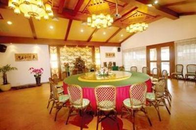 фото отеля Heyuan Relong Hotspring Hotel