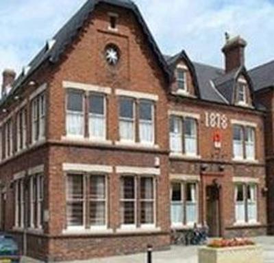 фото отеля Wharton Arms Hotel